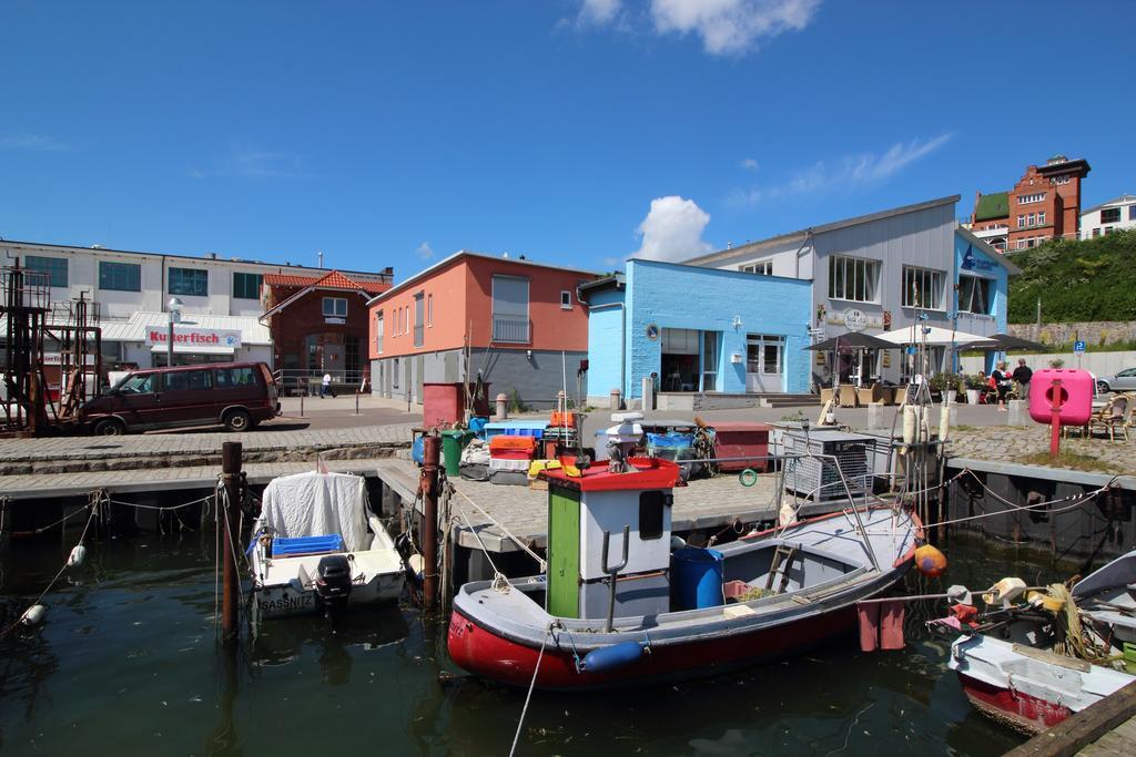 Ferienwohnung Kutterfisch Direkt Im Stadthafen Sassnitz Kültér fotó